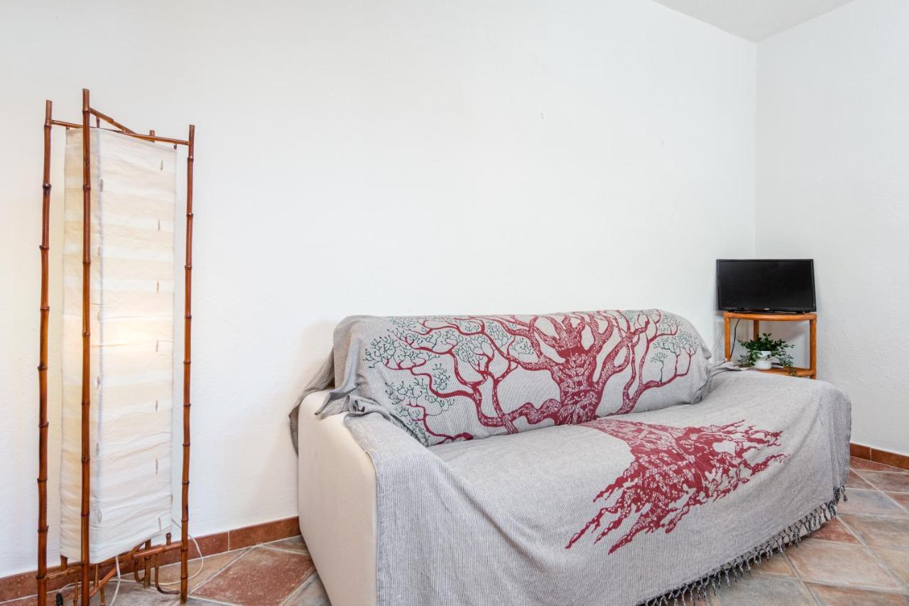 Holiday House Li Piri San Teodoro  Buitenkant foto