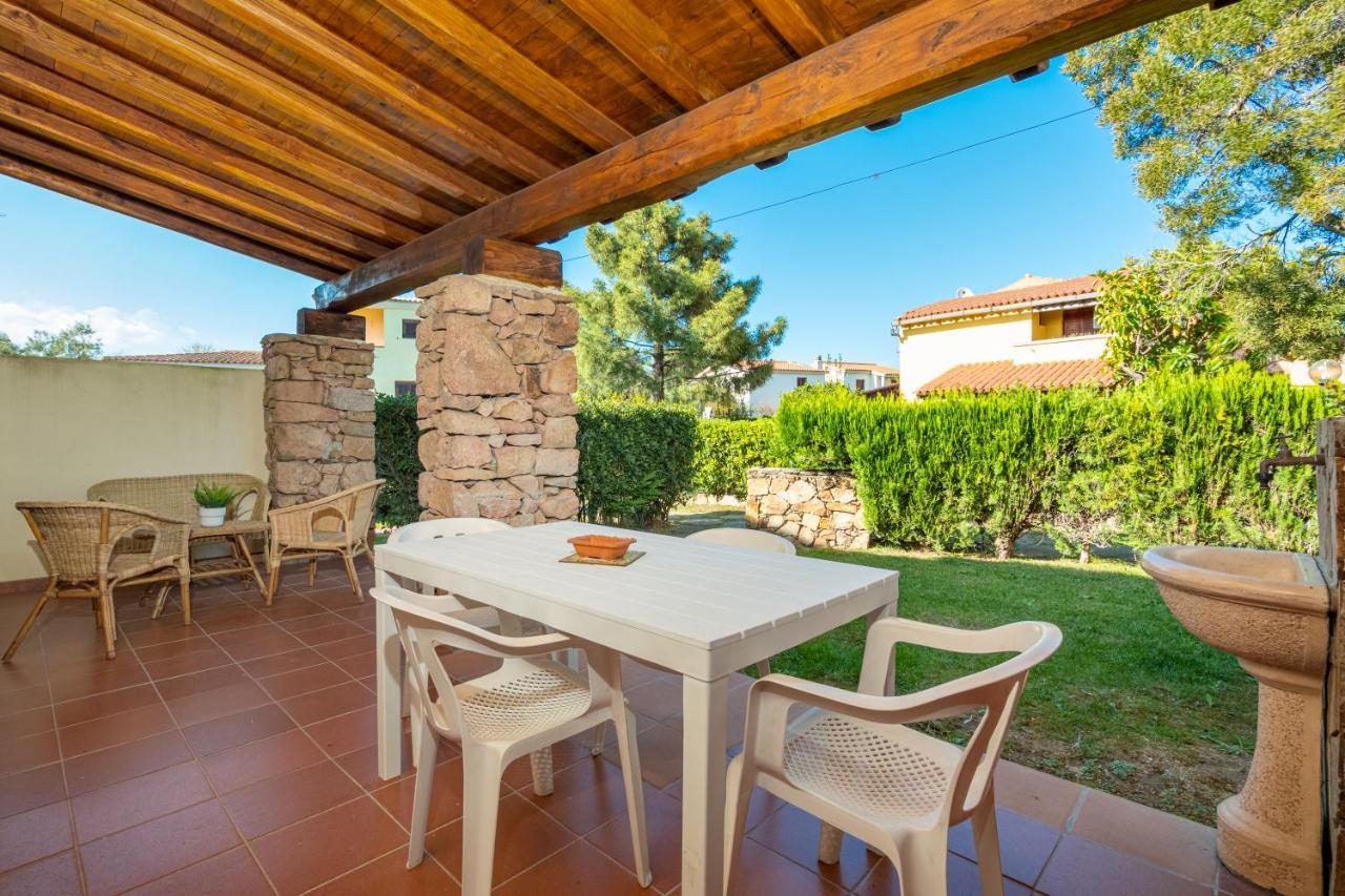 Holiday House Li Piri San Teodoro  Buitenkant foto