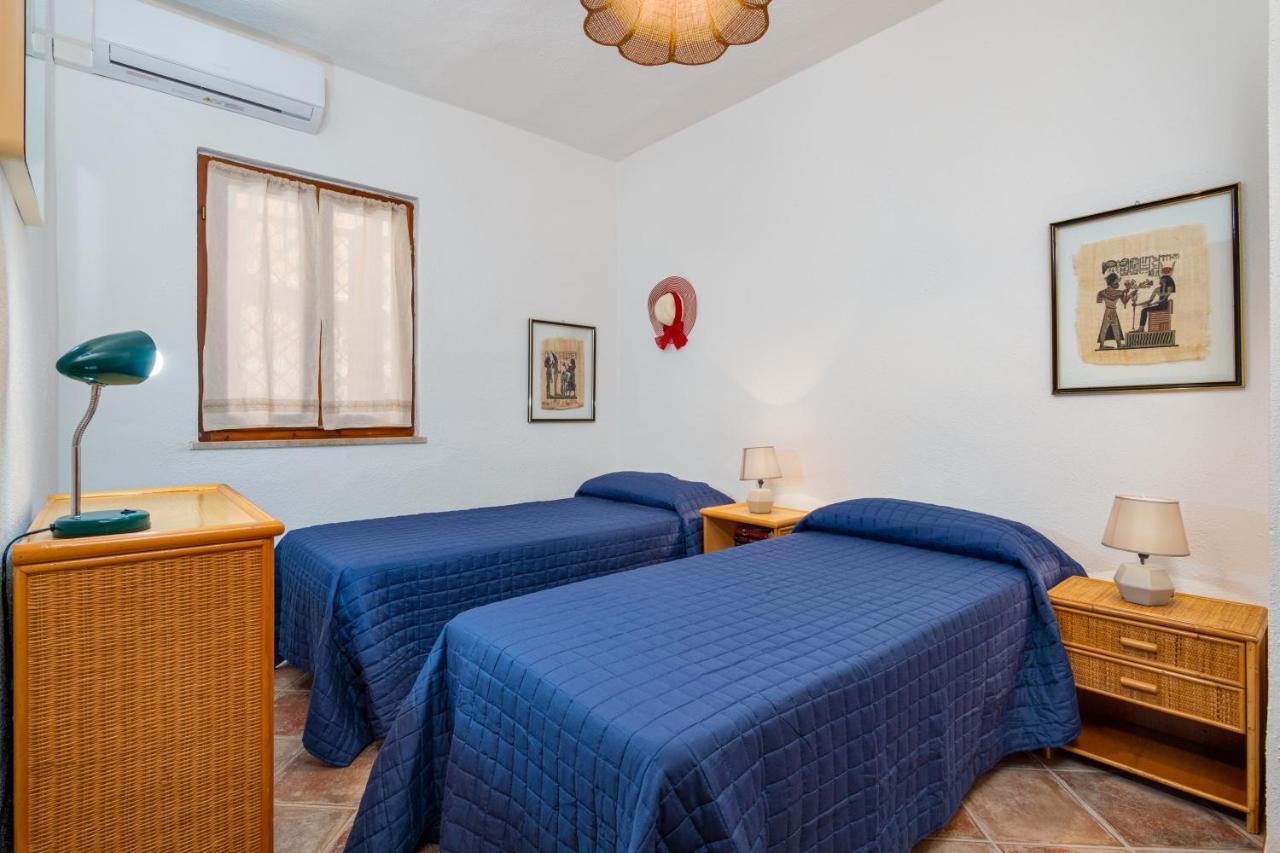 Holiday House Li Piri San Teodoro  Buitenkant foto